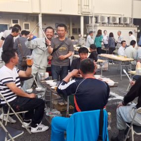 2019年　毎年恒例のお花見(焼肉party)を執り行いました。