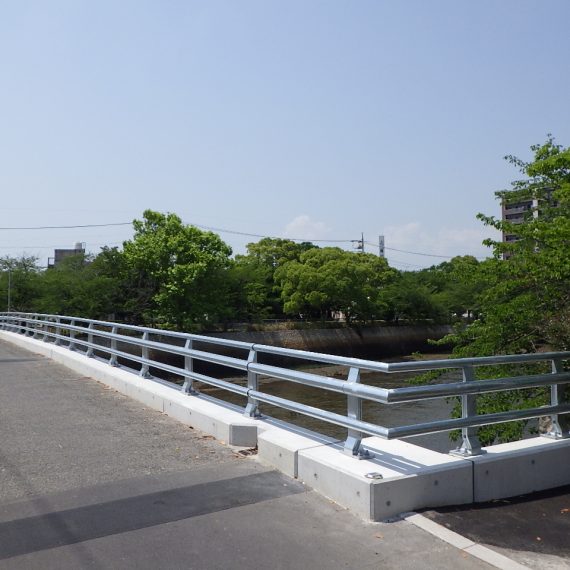 富海拡幅戸田山地区第2改良工事が完成しました。